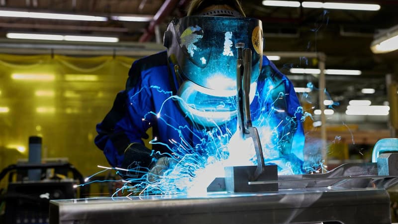 Face à un carnet de commandes plein comme un œuf, Alstom va recruter 200 personnes pour fabriquer des TGV sur son site de Belfort