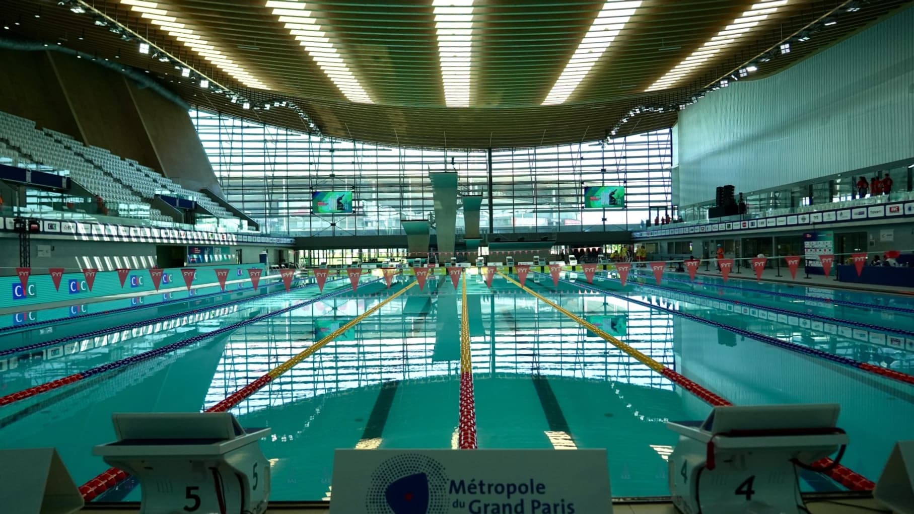 Le centre aquatique olympique de Saint-Denis, en mai 2025