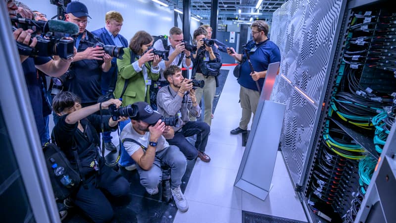 Son supercalculateur peut réaliser 1.000.000.000.000.000.000 d'opérations par seconde: en rachetant Bull, l'État français a mis la main sur l'une des rares entreprises à savoir faire les machines les plus puissantes du monde