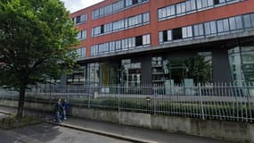 Un lycéen a été blessé au couteau par un autre, lors d'une bagarre, le lundi 17 mars à Alfortville.