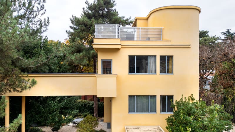 Une maison dessinée par Le Corbusier est en vente à Boulogne-Billancourt.