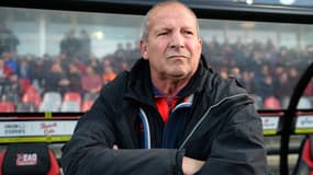 Rolland Courbis sur le banc de Caen le 4 mai 2019.