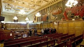 La salle du palais de justice où est jugé Carlos. Au deuxième jour de son procès en France, le terroriste vénézuélien a contesté l'utilisation à charge de rapports des services secrets de pays de l'ancien bloc communiste, qui hébergeaient, protégeaient ma