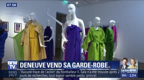 Catherine Deneuve vend sa garde-robe