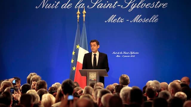 Nicolas Sarkozy a entamé dimanche à Metz ses voeux décentralisés en rendant un hommage appuyé aux fonctionnaires, une catégorie sociale qui a pu se sentir fragilisée par la Révision générale des politiques publiques (RGPP) ou blessée par certains des prop
