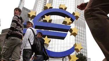 La banque centrale peut certes intervenir sur ce marché, mais elle n’est qu’un acteur parmi d’autres.
