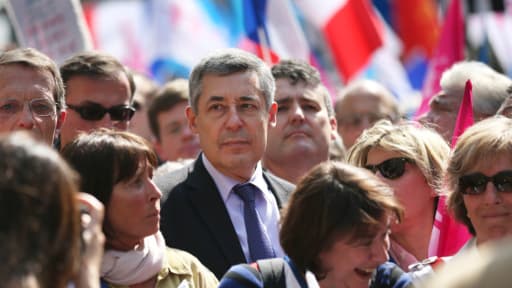 Henri Guaino, au centre, lors d'une manifestation contre le mariage homo en avril dernier.