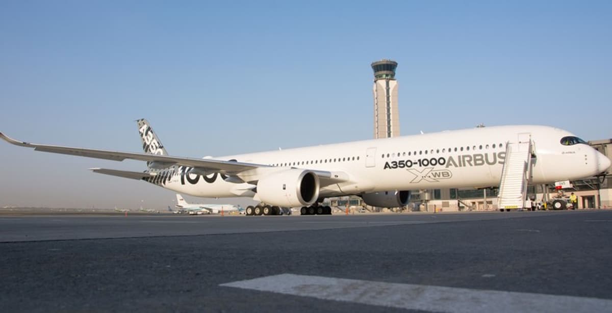 Airbus livre son premier A3501000, le plus gros avion de ligne européen après l