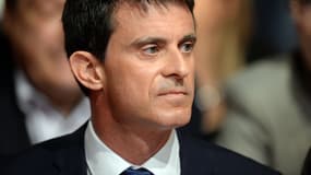 Manuel Valls avait estimé que les Roms étaient "destinés à rester en Roumanie ou à y retourner".