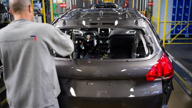 L'usine de Poissy emploi quelque 5.550 salariés.