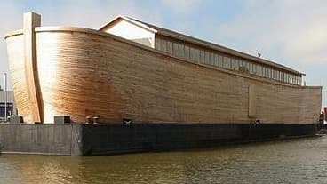Il construit une Arche de Noé grandeur nature !