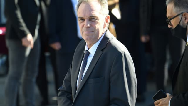 Renaud Muselier lors des funérailles de Bernard Tapie à Marseille, le 8 octobre 2021