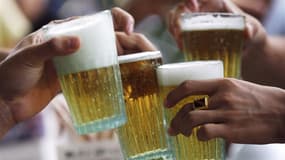 On parle de consommation à risque à partir de 2 verres par jour pour les femmes, 3 pour les hommes.