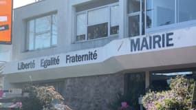 La mairie de Cléon