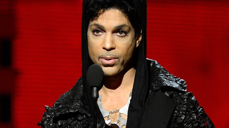 Prince lors des Grammy Awards en février 2013