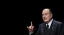 Jacques Chirac souhaite que la campagne présidentielle ne s'écarte pas du débat d'idées alors que les affaires de moeurs, dont l'inculpation de Dominique Strauss-Kahn, dominent l'actualité politique en France. /Photo prise le 7 décembre 2010/REUTERS/Franç