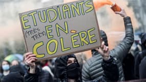 Des étudiants manifestent à Nantes, le 16 janvier 2021. (Photo d'illustration)