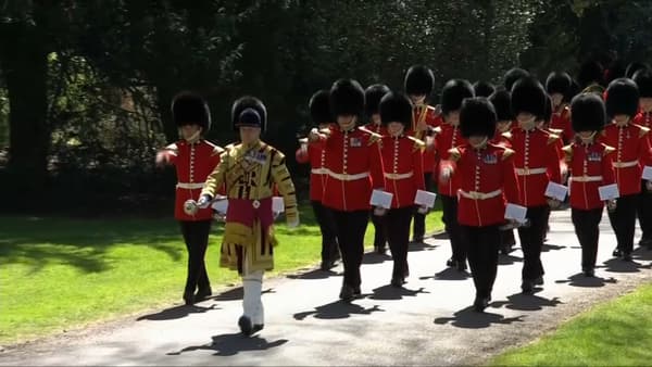 Un défilé militaire pour rendre hommage au prince Philip, le jeudi 17 avril 2021