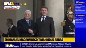 Emmanuel Macron reçoit Mahmoud Abbas à l'Elysée