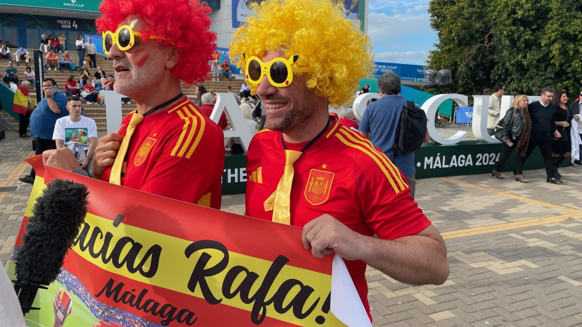 Des supporteurs espagnols à Malaga pour le quart de finale de Coupe Davis entre l'Espagne et les Pays-Bas avec Rafael Nadal