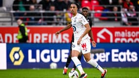 Le défenseur lillois Leny Yoro lors de Reims-Lille, 2 mars 2024
