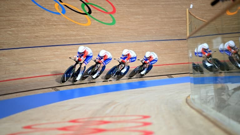 Marion Borras, Victoire Berteau, Marie Le Net et Valentine Fortin lors des qualifications de la poursuite par équipes aux JO de Tokyo, le 2 août 2021