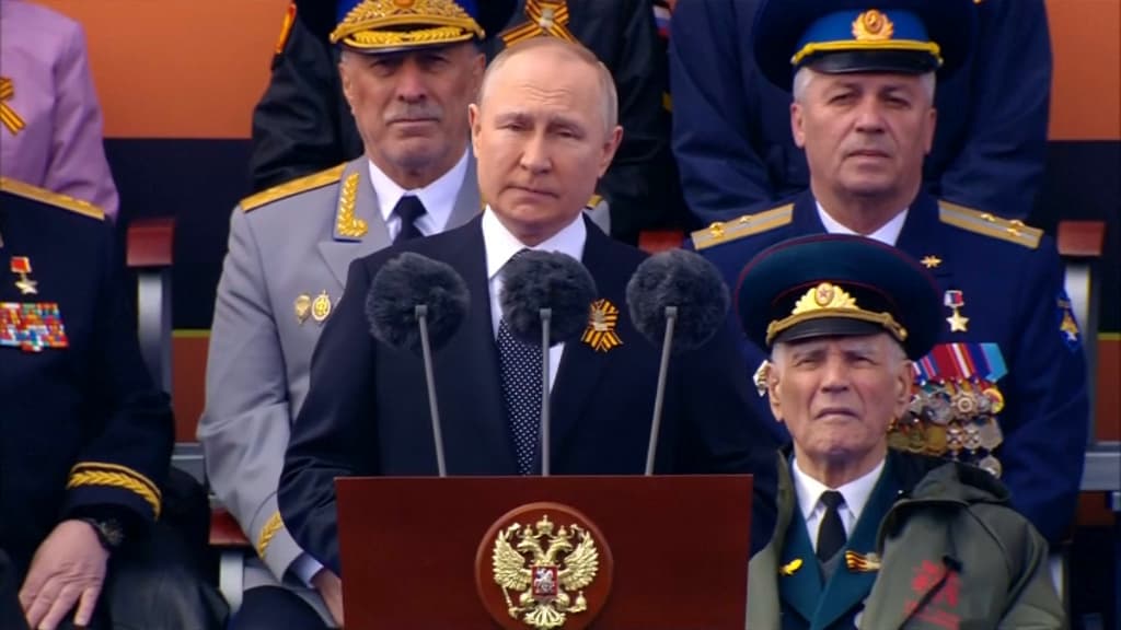 Wurde das russische Fernsehen während der Rede von Wladimir Putin am 9. Mai gehackt?