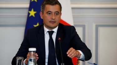 Gérald Darmanin lors de sa première rencontre avec les représentants des syndicats policiers, le 8 juillet 2020 à Paris