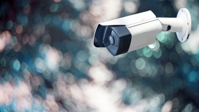 Deux associations ont déposé un recours en référé contre la vidéosurveillance automatisée à Marseille.