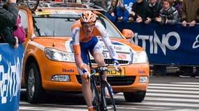 Weening de la Rabobank a chipé le maillot rose à Millar