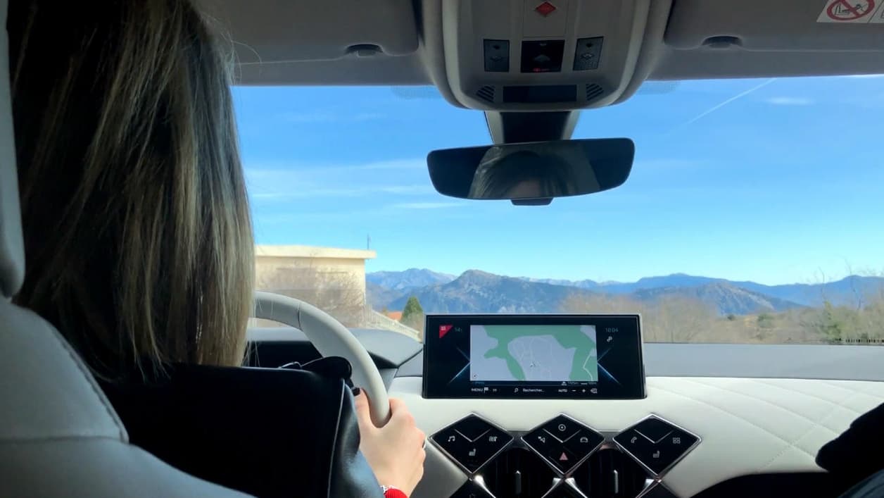 DS promet 300 kilomètres d'autonomie en cycle WTLP sur le DS3 Crossback E-Tense.