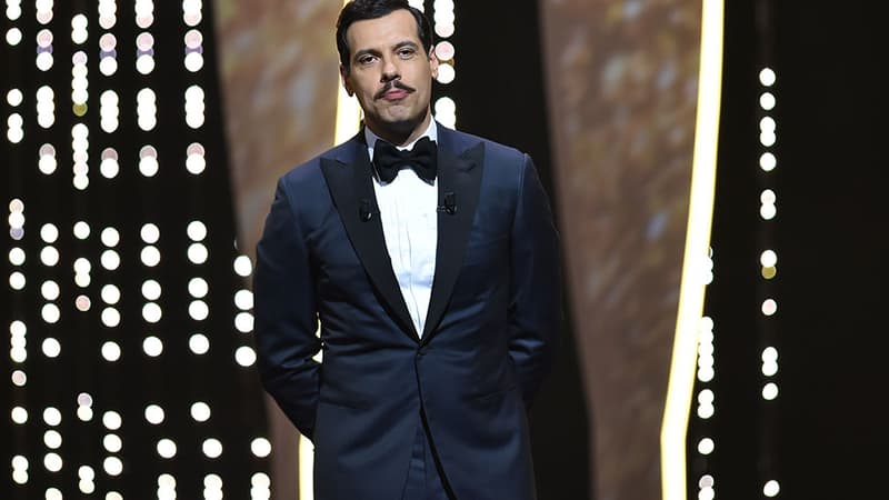Laurent Lafitte, pendant la cérémonie d'ouverture du 69e festival de Cannes, le 11 mai.