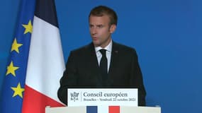 Emmanuel Macron à Bruxelles le 22 octobre 2021.