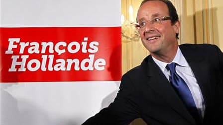 François Hollande, lors du lancement de sa campagne pour la primaire socialiste. L'ancien premier secrétaire du PS se dévoile, intime et ambitieux, dans un livre en forme de programme présidentiel intitulé "Le Rêve français", à paraître jeudi. /Photo pris