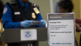 Avant le passage aux services de sécurité, à l'aéroport de Washington. (photo d'illustration)