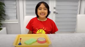 Ryan Kaji dans l'une de ses vidéos