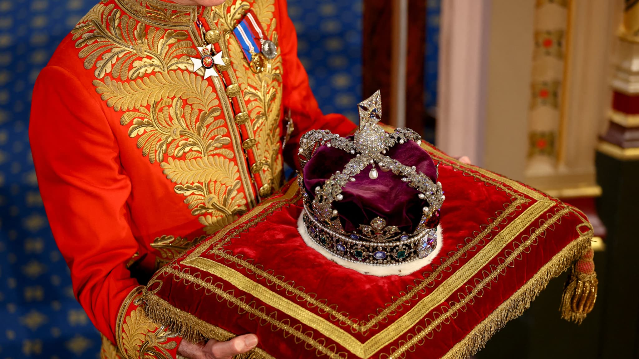 La couronne impériale britannique. 