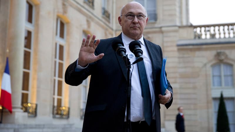 Michel Sapin envisage une action en justice contre les journalistes.