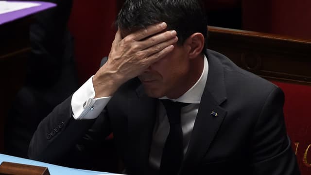 Manuel Valls s'est dit hostile à une fusion entre Renault et Nissan.