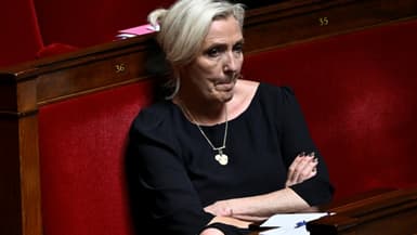 La présidente du groupe RN à l'Assemblée nationale, Marine Le Pen, le 1er juillet 2025 à l'Assemblée, à Paris