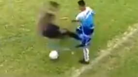 Un tacle horrible en Argentine