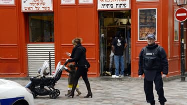 La rue des Rosiers