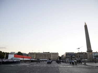 Les répétitions de la cérémonie militaire qui doit se tenir le 14 juillet.