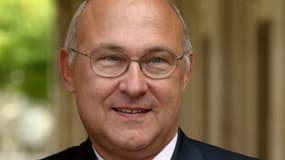 Michel Sapin poursuit ce qu'avait mis en place Pierre Moscovici.