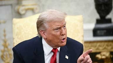 Le président américain Donald Trump dans le bureau ovale de la Maison Blanche à Washington, DC, le 18 novembre 2025.