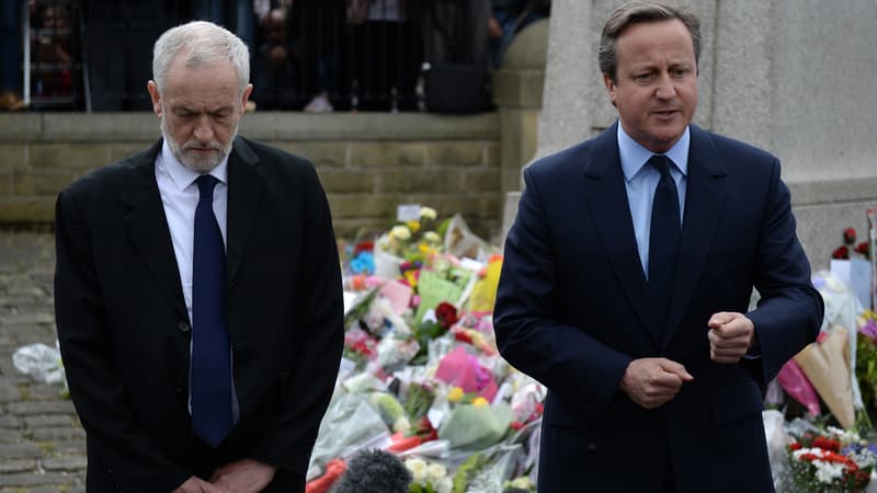 Le chef du Labour, Jeremy Corbyn, et David Cameron, rendent hommage à Jo Cox, le 17 juin.