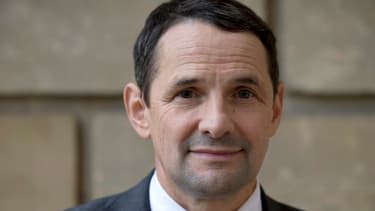 Thierry Mandon possède un parcours à al croisée du monde de la politique et de l'entreprise.