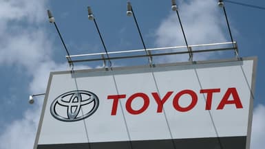 Le géant automobile japonais Toyota et sa filiale Hino ont annoncé mardi qu'ils allaient développer un poids lourd électrique fonctionnant à l'hydrogène pour le marché nord-américain.