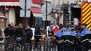 Trois Kurdes ont été assassinés le 23 décembre 2022 rue d'Enghien à Paris. Un homme de 65 ans a été interpellé et mis en examen pour assassinat en raison de la race, l'ethnie, la nation ou la religion.