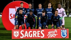 L'équipe de Belenenses n'a pu aligner que neuf joueurs pour affronter Benfica, le 27 novembre 2021 à Oeiras, près de Lisbonne 